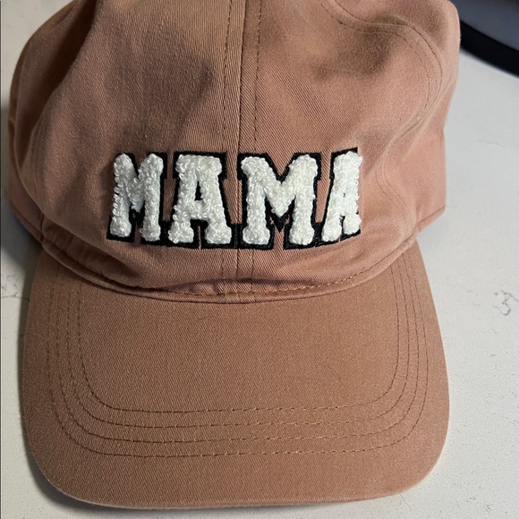 David and Young Accessories - Pink 'MAMA' Cap Brand New